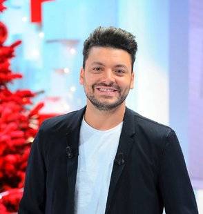 Télé Star 2256 “ J'ai mal au ventre tellement j'ai le trac ! ”