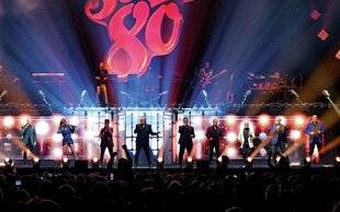 Télé Star 2433 Le spectacle est aussi dans la salle