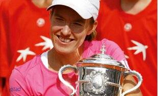 Télé Star 2435 Justine Henin “ Entre Roland-Garros et moi, c'est une histoire qui date ”