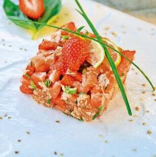 Télé Star 2437 Tartare de saumon aux fraises