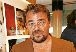 Télé Star 2499 Thierry Godard “Espion, ça manquait à mon palmarès”