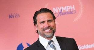 Télé Star 2499 Joshua Morrow “ Nick est la voix de la raison de la famille Newman ”