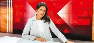Télé Star 2504 Apolline de Malherbe “ Mes enfants ne sont pas impressionnés par le vu à la télé ”