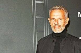 Télé Star 2505 Lambert Wilson “ Je survis en me mettant dans une bulle ”