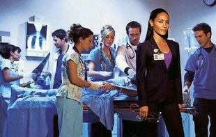 Télé Star 2523 Hawthorne : infirmière en chef