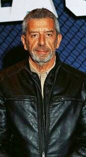 Télé Star 2539 Michel Cymes, prochainement acteur sur France 3 ?