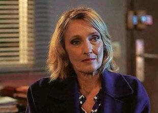 Télé Star 2542 Alix troublée par son passé