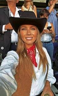 Télé Star 2544 Cowgirls !