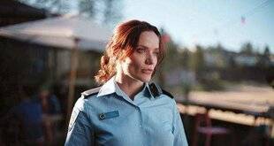 Télé Star 2545 Enquêtes au paradis