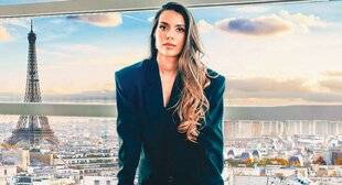 Télé Star 2547 Clarisse Castan : “ Mes clients ont l'habitude d'avoir tout le monde à leurs pieds ”