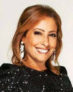 Télé Star 2549 Léa Salamé au 20H des le 1erè septembre