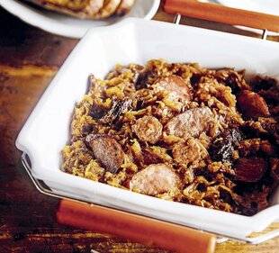 Télé Star 2550 Mijoté de chou à la saucisse fumée et aux pruneaux (bigos)