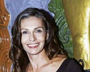 Télé Star 2553 Adeline Blondieau