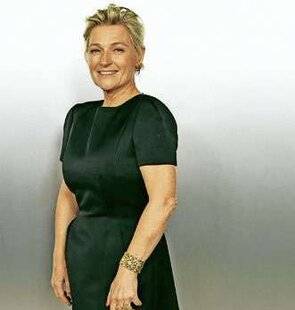 Télé Star 2553 Nouvelle équipe pour C à vous