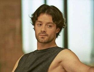 Télé Star 2553 Julian jaloux d'Hadrien