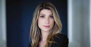Télé Star 2554 Chloé Nabédian “ Après France 5, j'ai pris acte et puis j'ai rejoint T18 ”