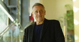 Télé Star 2554 Jean-Michel Tinivelli “ Face à la vieillesse, je suis fataliste et lucide ”