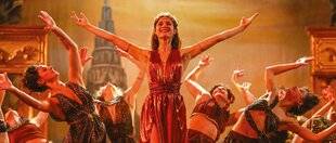 Télé Star 2558 Dans le Paris bouillonnant de la Belle Époque