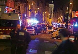 Télé Star 2562 La télévision commémore les dix ans