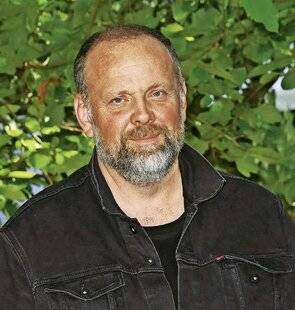 Télé Star 2564 Grégory Gadebois '' On découvre un Jean Valjean rempli de haine ''