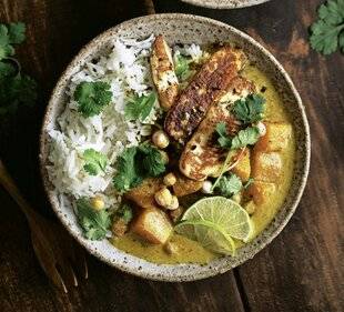 Télé Star 2564 Curry au butternut, pois chiches et halloumi grillé