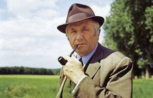 Télé Star 2564 Les Enquêtes du commissaire Maigret