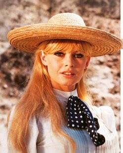 Télé Star 2571 Brigitte Bardot : Une légende au paradis