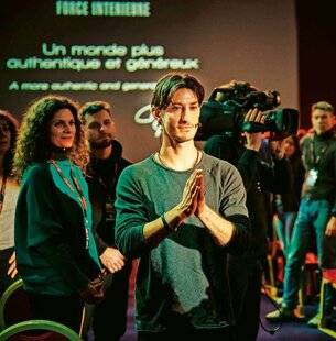 Télé Star 2574 Gourou