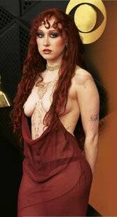 Télé Star 2576 Lookés comme jamais !