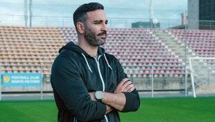 Télé Star 2577 Adil Ramil “J'ai toujours voulu être comédien”