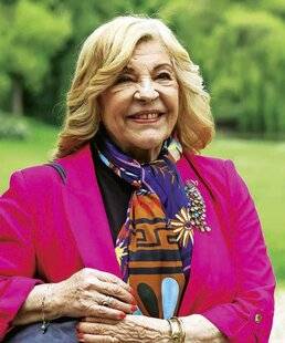 Télé Star 2580 Nicoletta ‘‘ Je joue une grande mythomane ’’