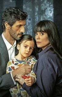 Télé Star 2583 Lola Dewaere Bouleversante en mère désemparée