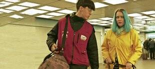 Télé Star 2583 Violette “ Le métro est une catastrophe pour les non-voyants ”