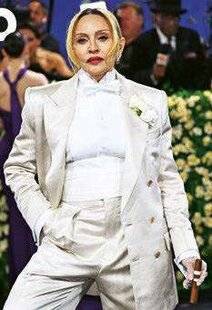 Télé Star 2584 Madonna en studio