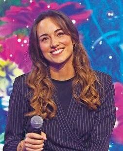 Télé Star 2585 Sandy “ Nagui est d’un grand soutien pour moi ”