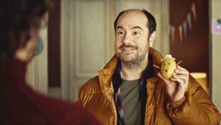 Télé Star 2587 Kyan Khojandi “ J'ai imaginé Bref dans ma chambre de 8 m2 ”