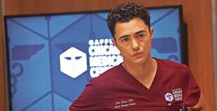 Télé Star 2592 3 questions à Darren Barnet