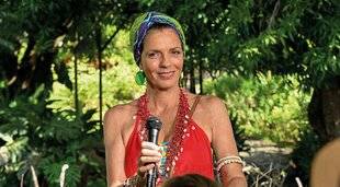 Télé Star 2592 Élizabeth Bourgine “ Catherine mérite une histoire d'amour ”