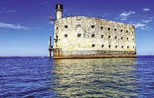 Télé Star 2594 Qui a tué au fort Boyard ?