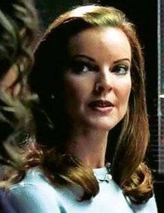 Télé Star 2595 2001 : Marcia Cross dans Les Experts