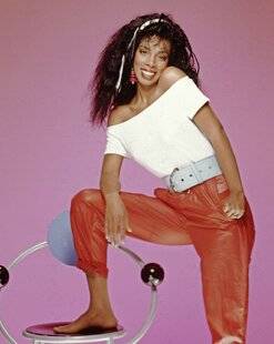 Télé Star 2596 Donna Summer, 120 battements par minute