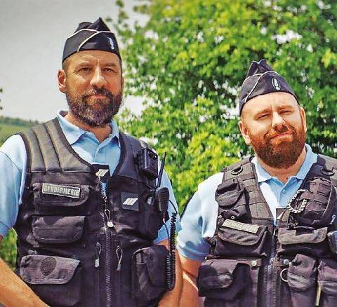 Télé Star 2601 Les GendarmesT
