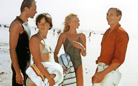 Télé Star 2601 1983 Pauline à la plage Cœurs froids sur sable chaud