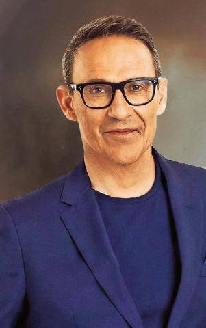 Télé Star 2603 Julien Courbet : ‘‘Je suis dévasté pour les sinistrés et la nature’’