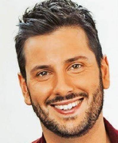 Télé Star 2604 Quels sont les tops et les flops TV de l’été ?