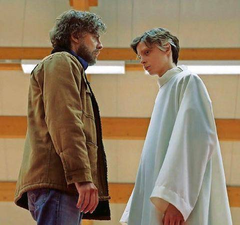 Télé Star 2605 The Holy Boy TT