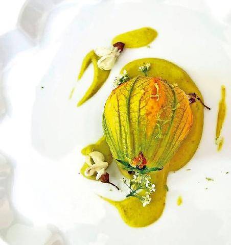 Télé Star 2607 Fleur de courgette farcie à la bisque