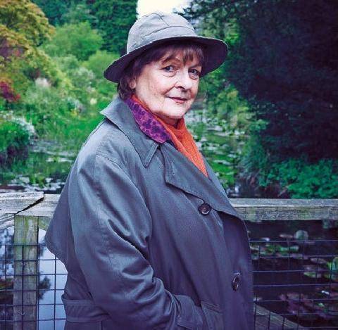 Télé Star 2611 Coup de chapeau