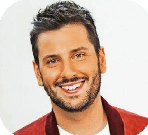 Télé Star 2612 Que prépare Nagui pour la 8 000e de N’oubliez pas les paroles ?