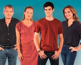Télé Poche 2763 Réveillon au balcon